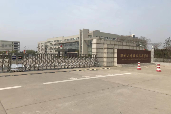 WWW.海角社区.COM WWW.海角社区.COM