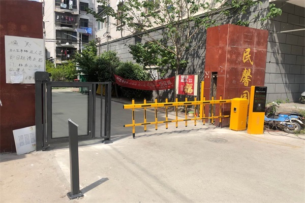 徐州民馨園東區選擇徐州海角成人伦乱社区科技有限公司海角社区在线係統+廣告門產品