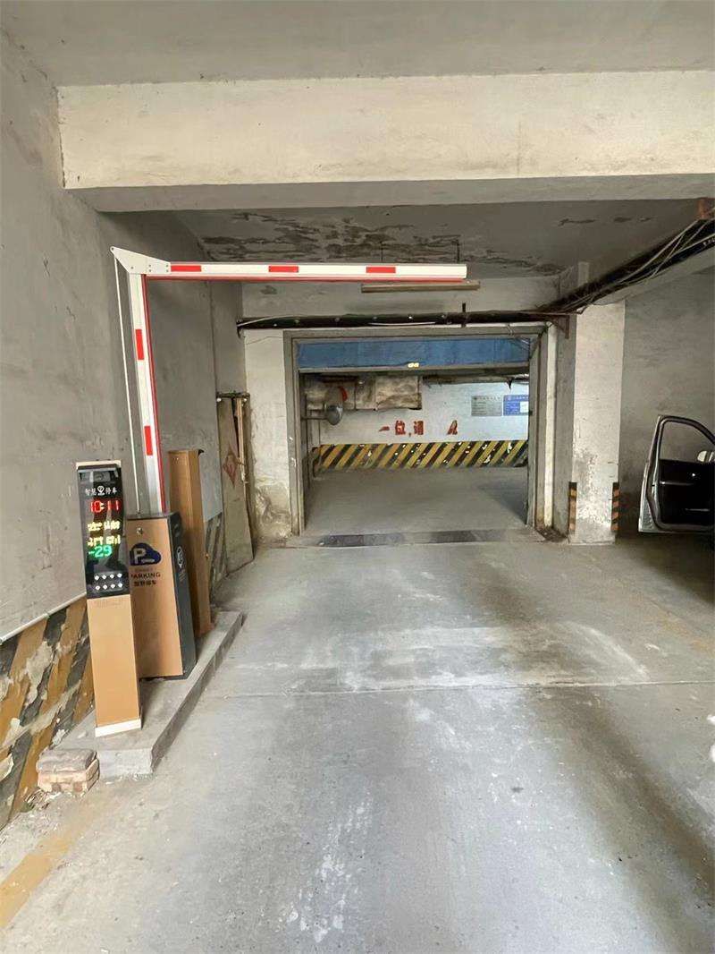 徐州飯店地下停車場海角社区在线係統